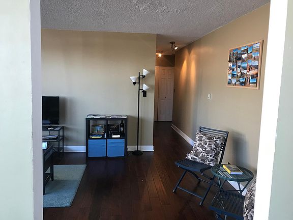 4th image of 2700 N Hampden Ct APT 6A