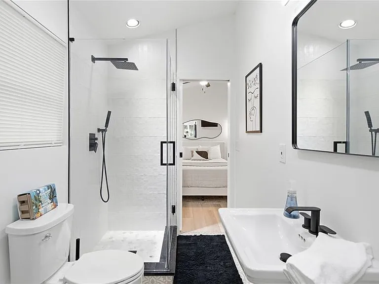 3203 Navajo Cir — Photo 28
