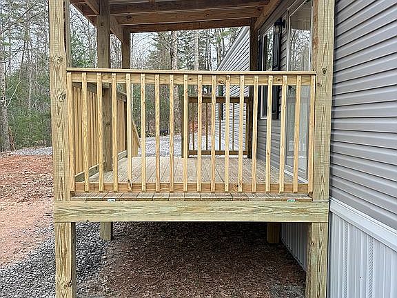 5th image of 466 Glenn Stall Rd