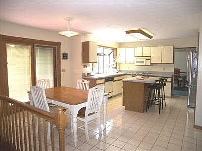 4th image of 16477 Forestwood Dr