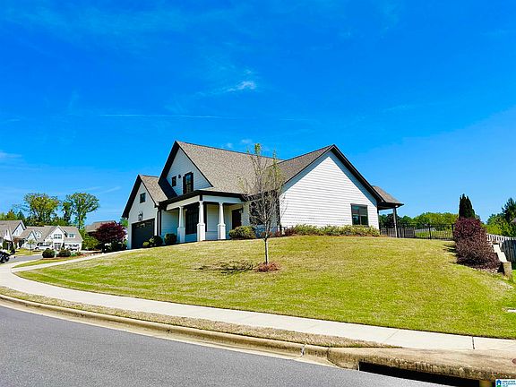 4th image of 1034 Norman Dr