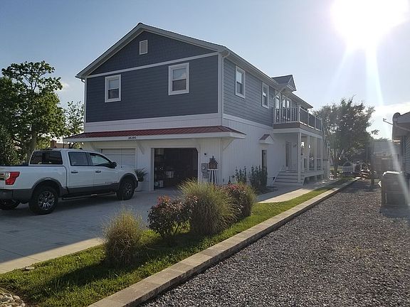 3rd image of 38344 Maple Ln