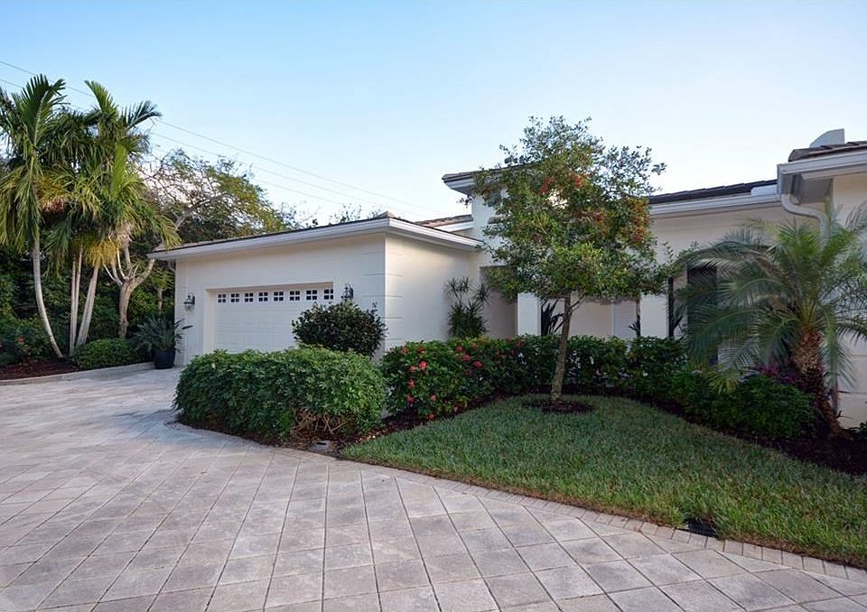 1st image of 8455 Bay Leaf Ln
