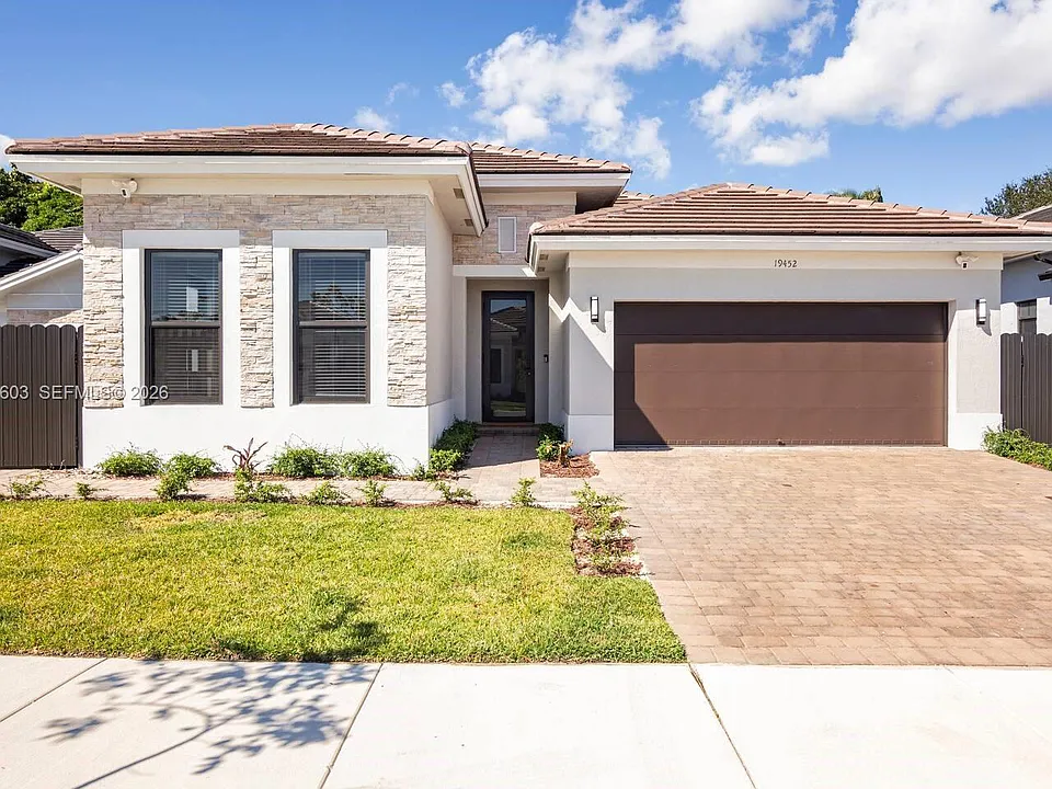 19452 SW 124th Ct