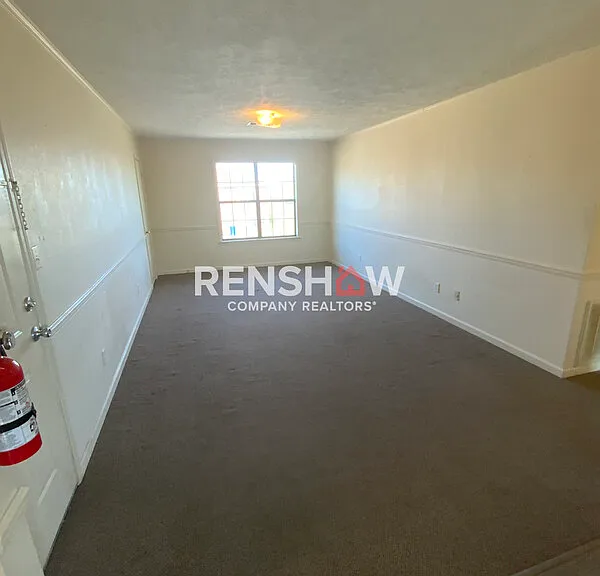 1110 Cherokee Cir #1117 — Photo 3