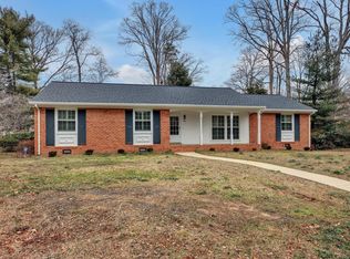 1645 Sainsbury Dr, Midlothian, VA 23113