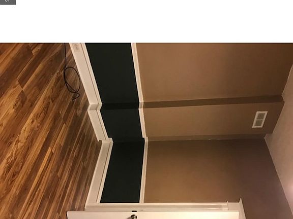4th image of 7470 Oxford Ave