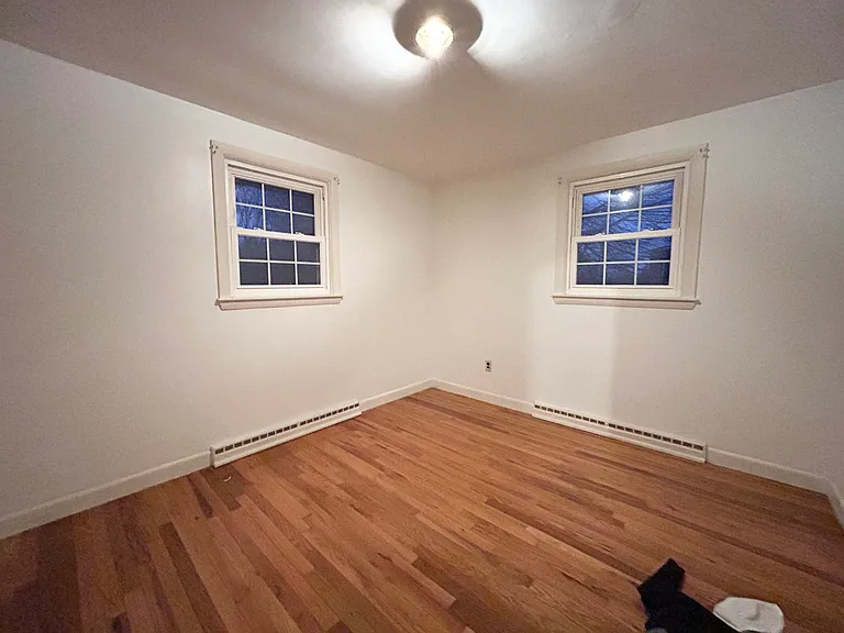 75 Hopeworth Ave — Photo 8