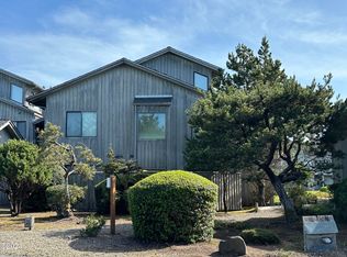 4175 N Highway 101 APT B7, Depoe Bay, OR 97341