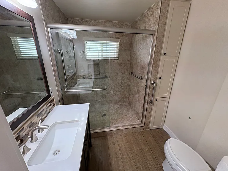1117 W Bay Ave #A — Photo 7