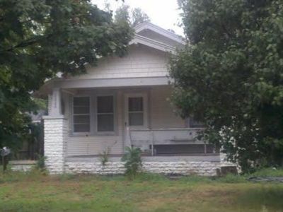1525 S Palisade St, Wichita, KS, 67213