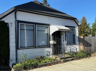 2714 Rucker Ave, Everett, WA 98201