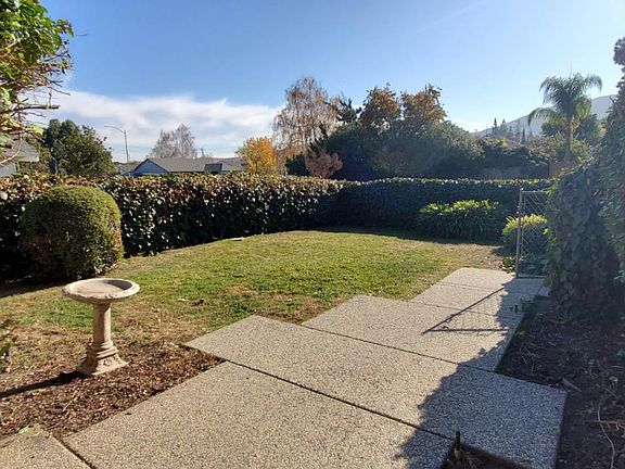 3rd image of 7312 Phinney Way