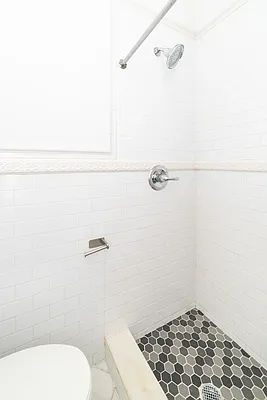 Rented by Platinum Properties | media 23