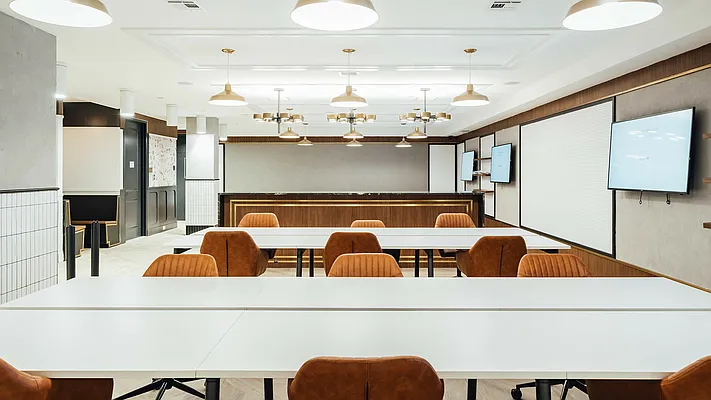 Rented by Nooklyn NYC LLC | media 94