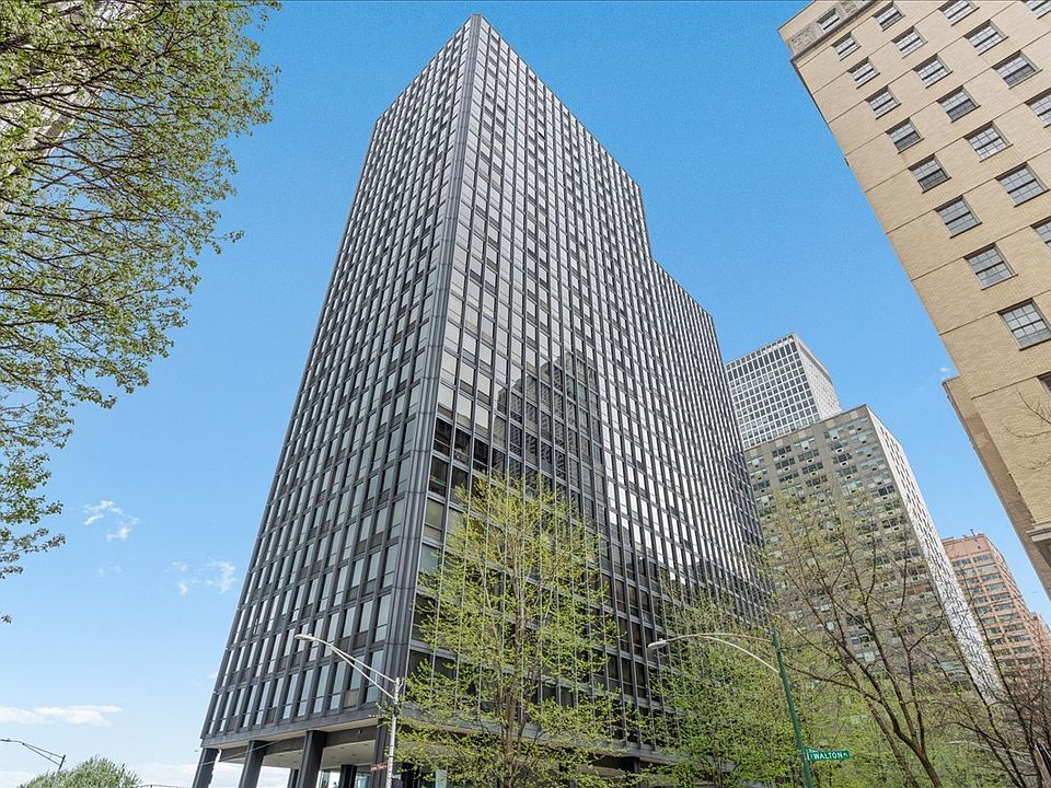 1st image of 910 N Lake Shore Dr #2820