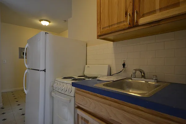 Rented by Bold New York | media 41