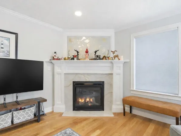 1400 Gorham St #32, Lowell, MA 01852