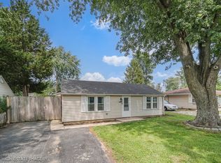 2417 Grape St, Joliet, IL 60435