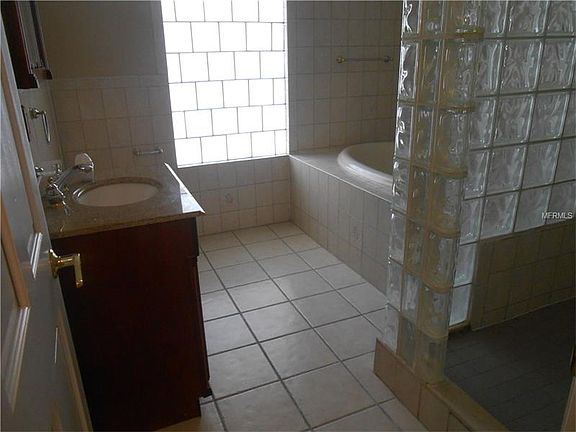5th image of 1811 Nova Dr