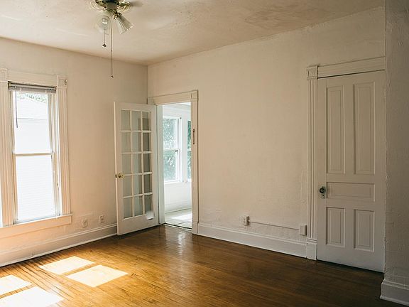 4th image of 414 N 39th St APT 2