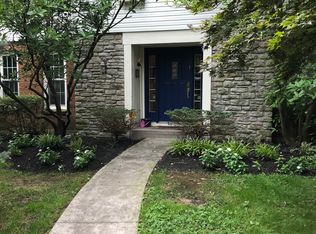 9840 Forestglen Dr, Cincinnati, OH 45242
