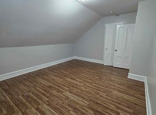 509 4th St APT 3, Fall River, MA 02721