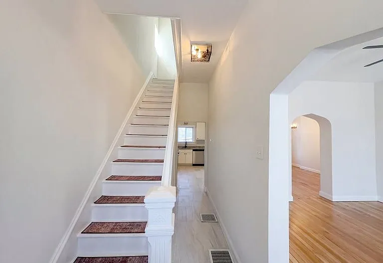 7101 Virginia Ave — Photo 2