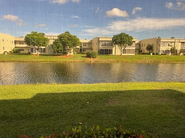348 Monaco Park #H — Photo 16