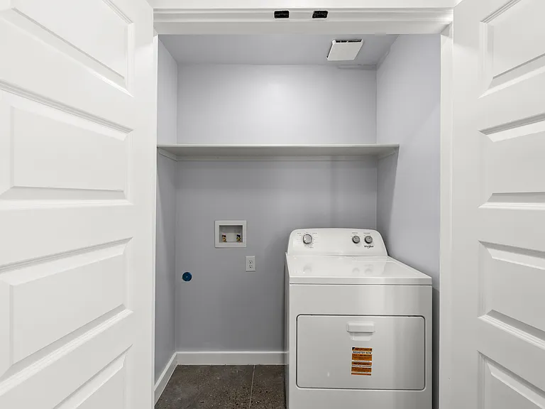 1380 Monte Vista Ave #B — Photo 4