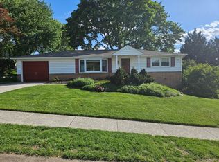 24 Malvern Dr, Manchester, PA 17345