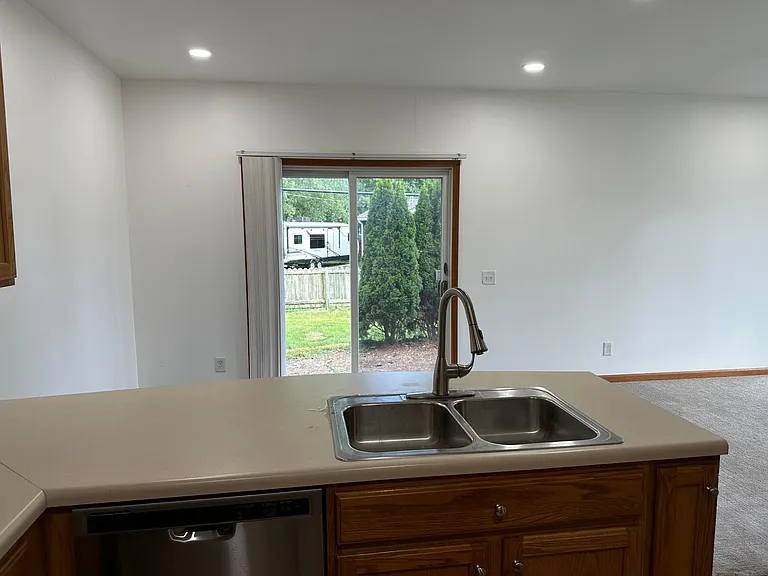 6455 Williams Lake Rd — Photo 9