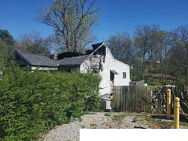 2nd image of 1620 Lenland Ave