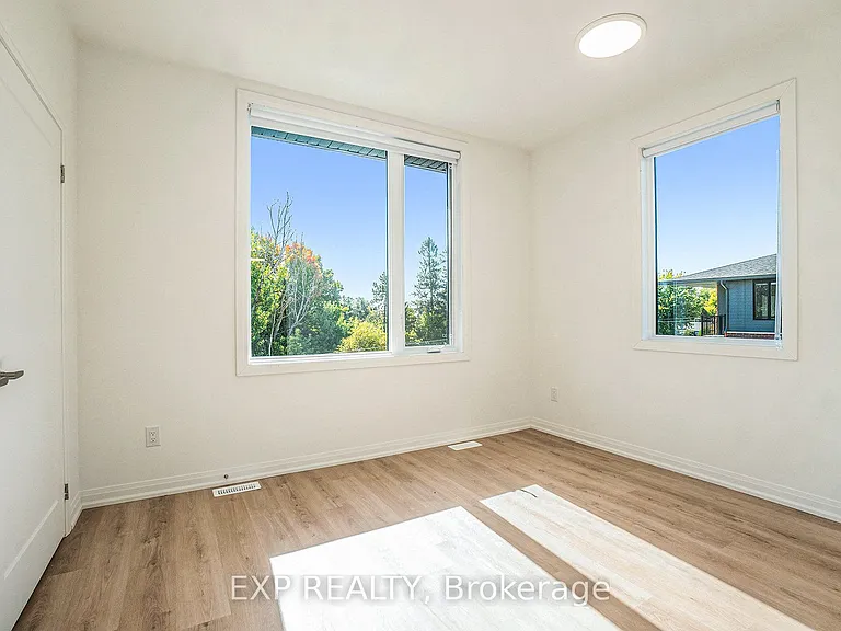 255 Castor St #202 — Photo 16