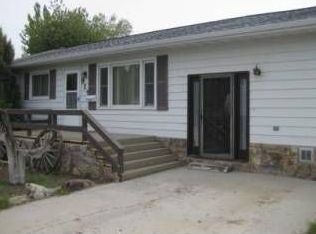 917 Mary Anne Dr, Riverton, WY 82501