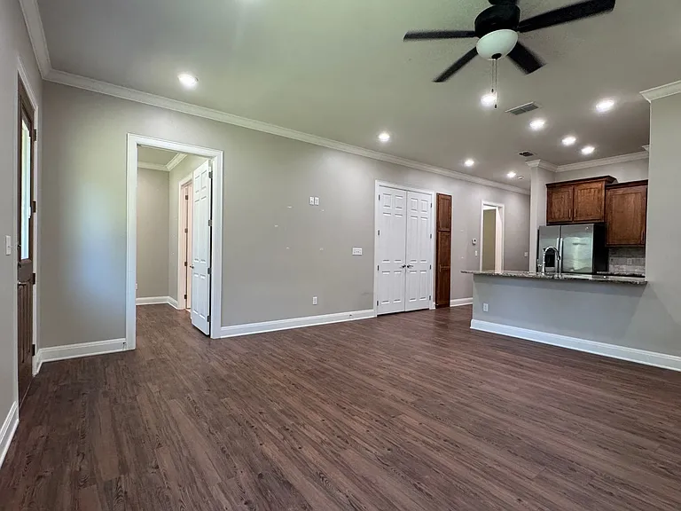 Creekview Estates — Photo 15