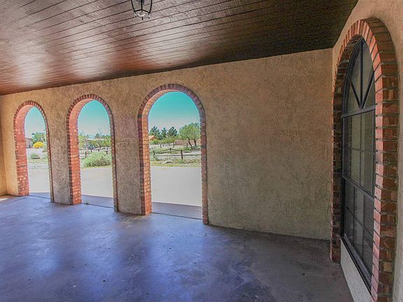 3rd image of 11 Villa Lucia