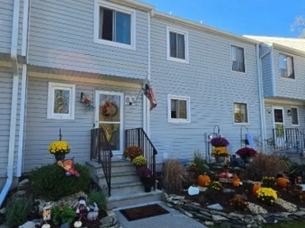 83 Shady Ln, Hardyston Twp., NJ 07419