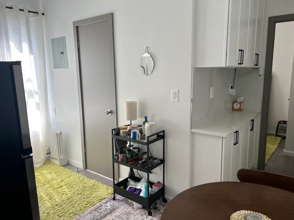 396 Broome Street image 1 of 6