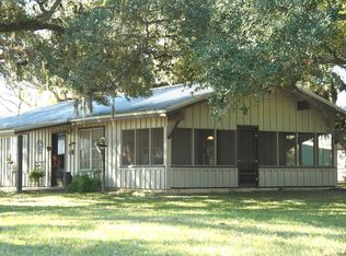 1416 County Road 125, Hallettsville, TX 77964
