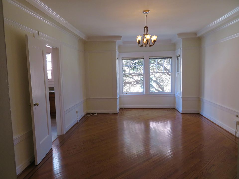 1st image of 112 Frederick St #2