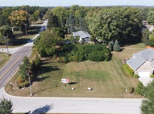 2550 Stony Ln, Elgin, IL 60124