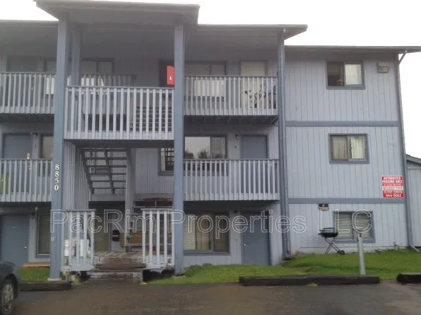 8850 Cordell Cir, Anchorage, AK