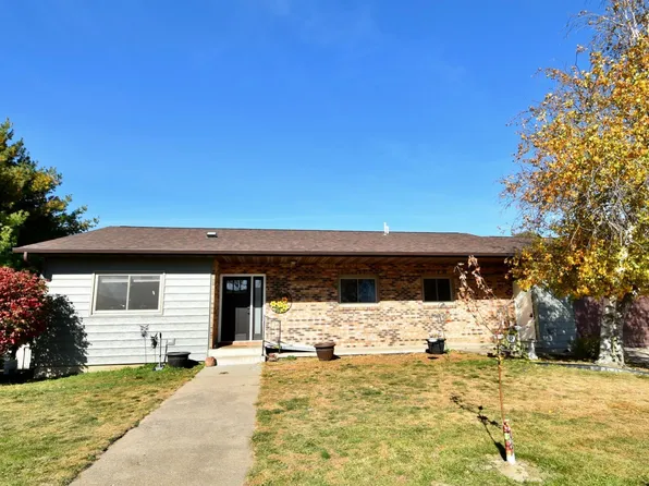 810 Joyce Ave, Goodhue, MN 55027