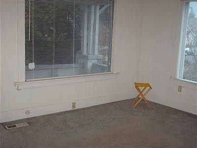 4th image of 5021 S Thompson Ave