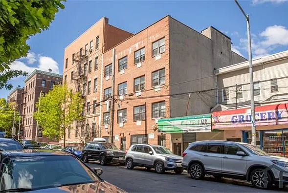 957 Teller Ave — Photo 7