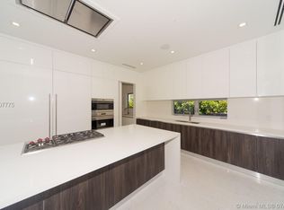 527 Harbor Dr, Key Biscayne, FL 33149
