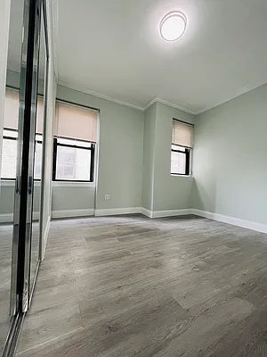 Sold by Daniel Gale Sotheby's International Realty | media 4