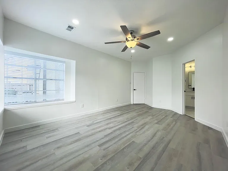 6438 Drake Elm Dr — Photo 13