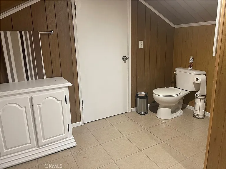1545 Ross St — Photo 28